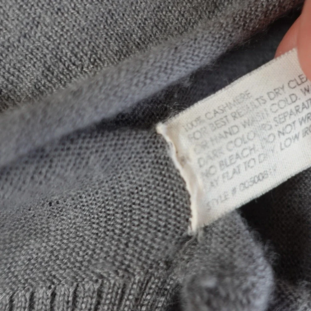 Club Monaco Top Womens XS Gray Cashmere Tunic Sweater Pockets Minimalist Capsule